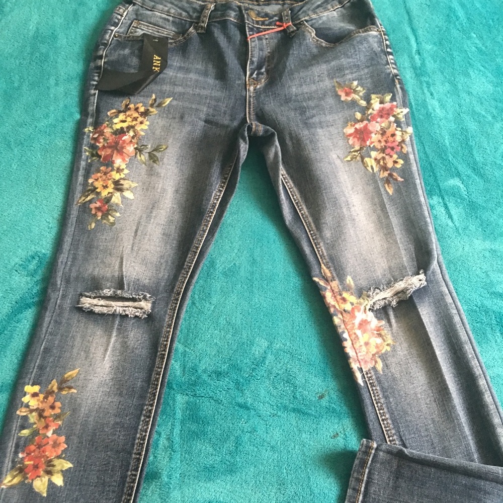 Jeans